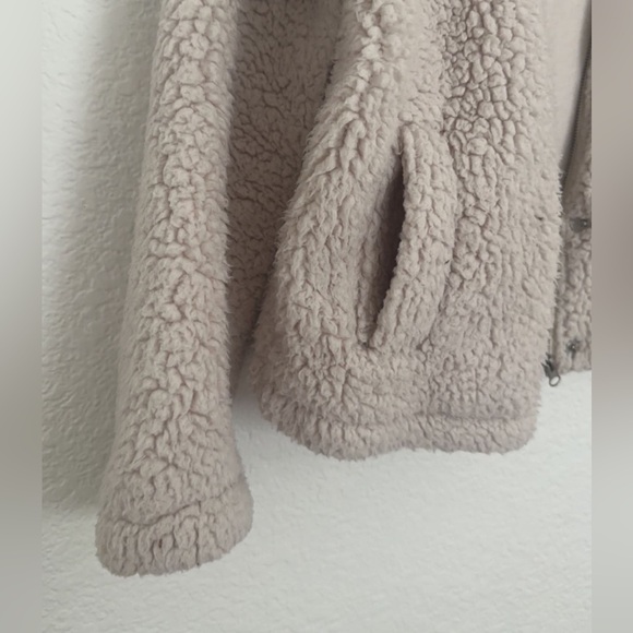 Thread & Supply Jacket - Picture 7 of 7